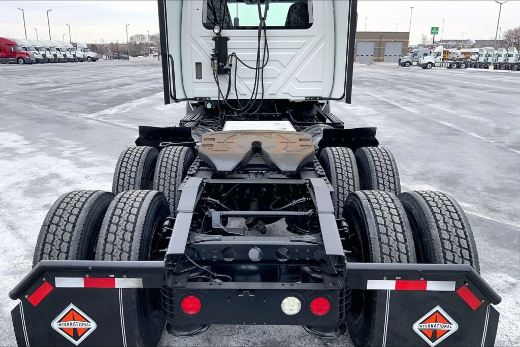 2020 INT RH613 6×4 Day Cab