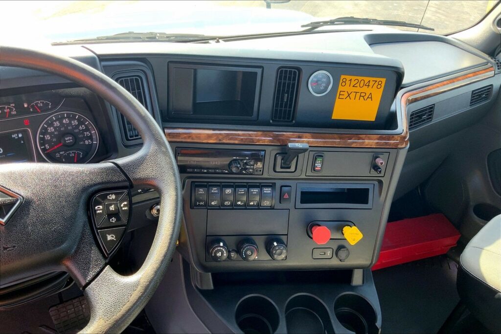 2020 INT RH613 6×4 Day Cab