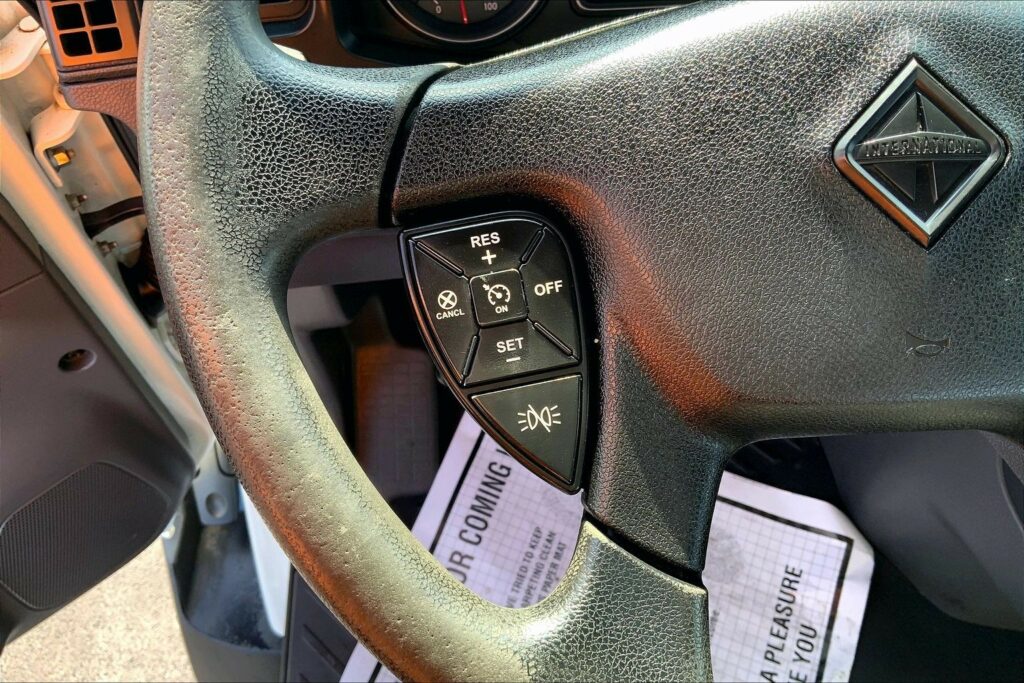 2020 INT RH613 6×4 Day Cab