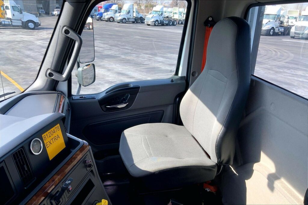 2020 INT RH613 6×4 Day Cab