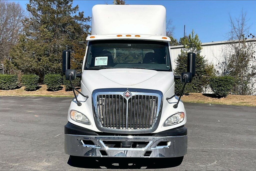 2019 INT RH613 4×2 Day Cab