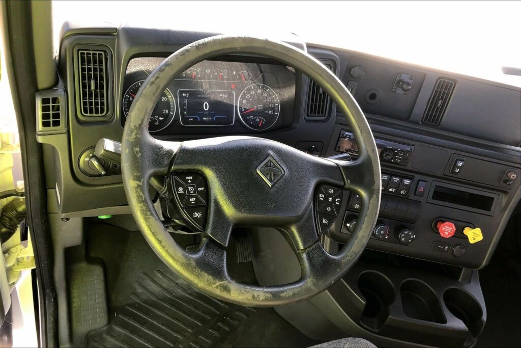 2020 CUM LT625 6×4 Day Cab