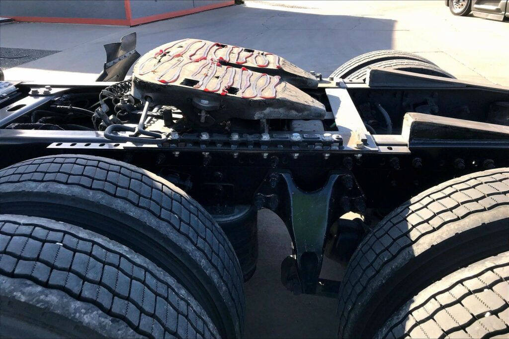 2020 CUM LT625 6×4 Day Cab