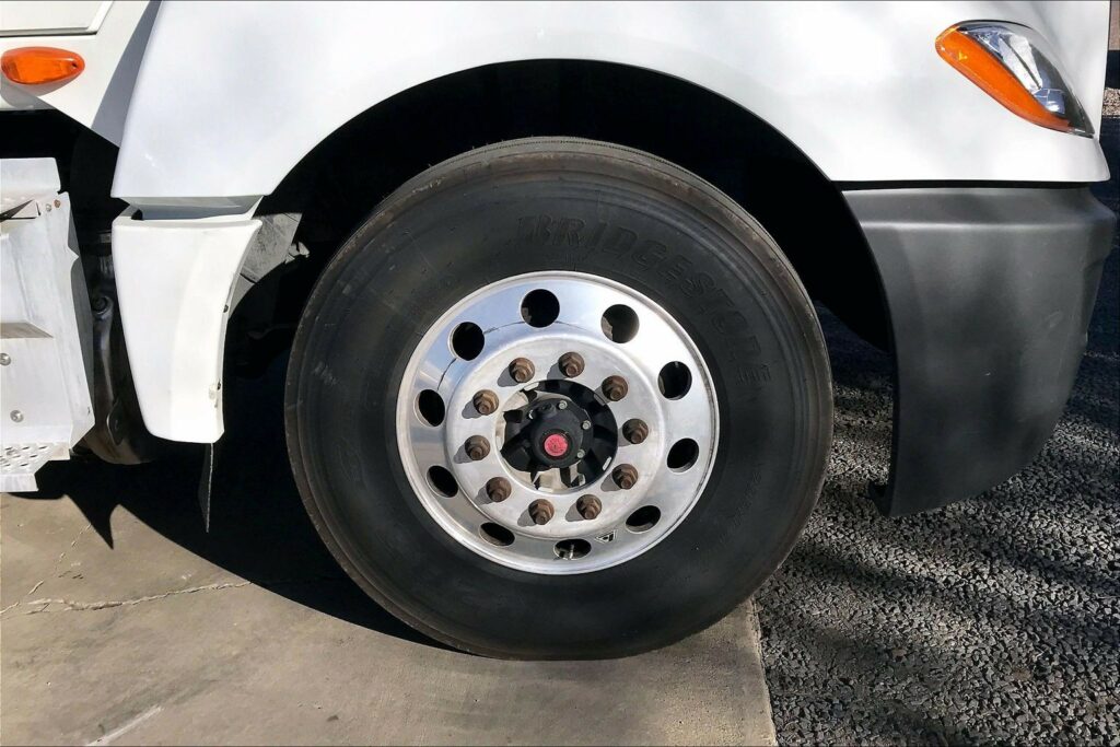 2020 CUM LT625 6×4 Day Cab