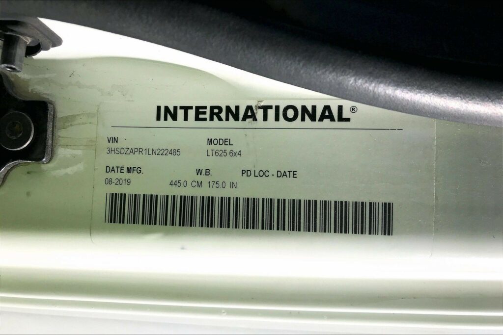 2020 CUM LT625 6×4 Day Cab