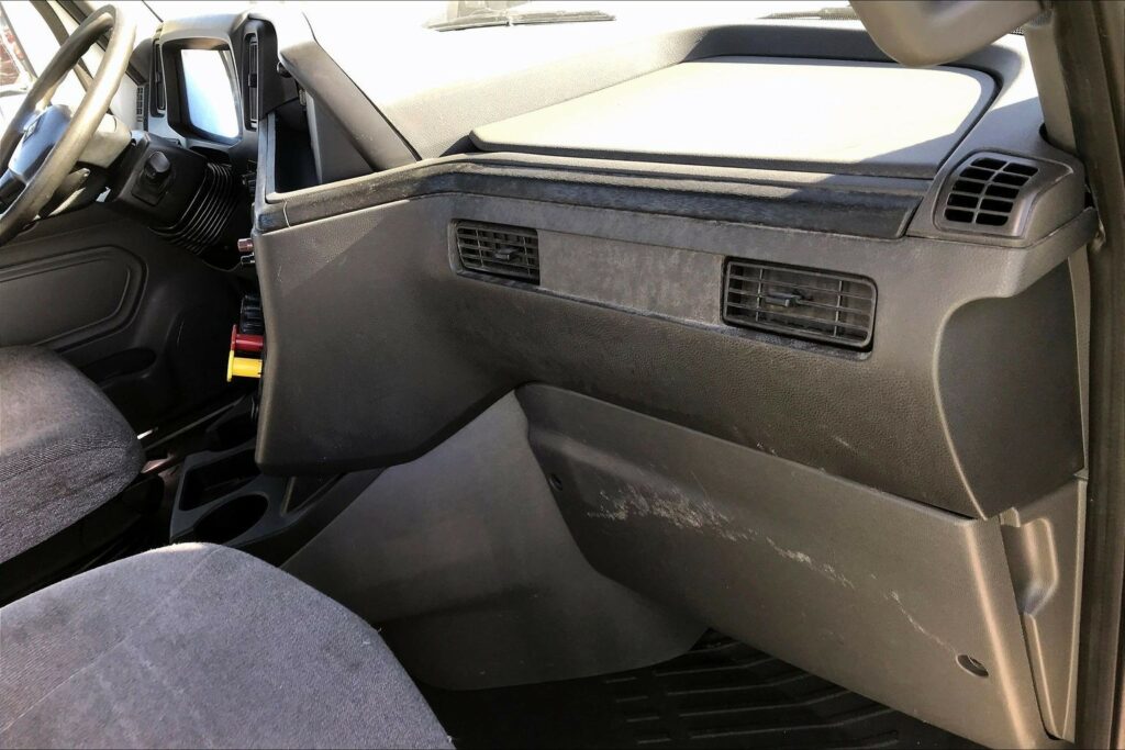 2020 CUM LT625 6×4 Day Cab