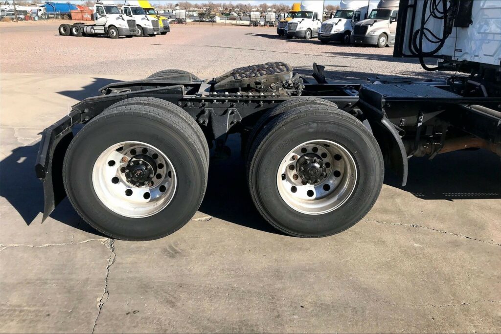 2020 CUM LT625 6×4 Day Cab