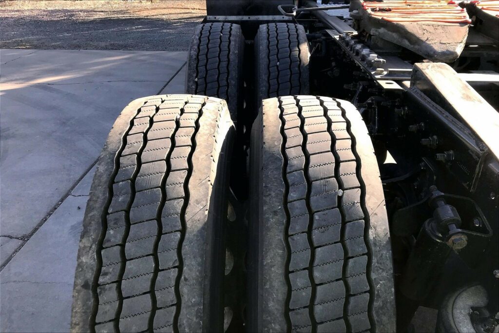 2020 CUM LT625 6×4 Day Cab