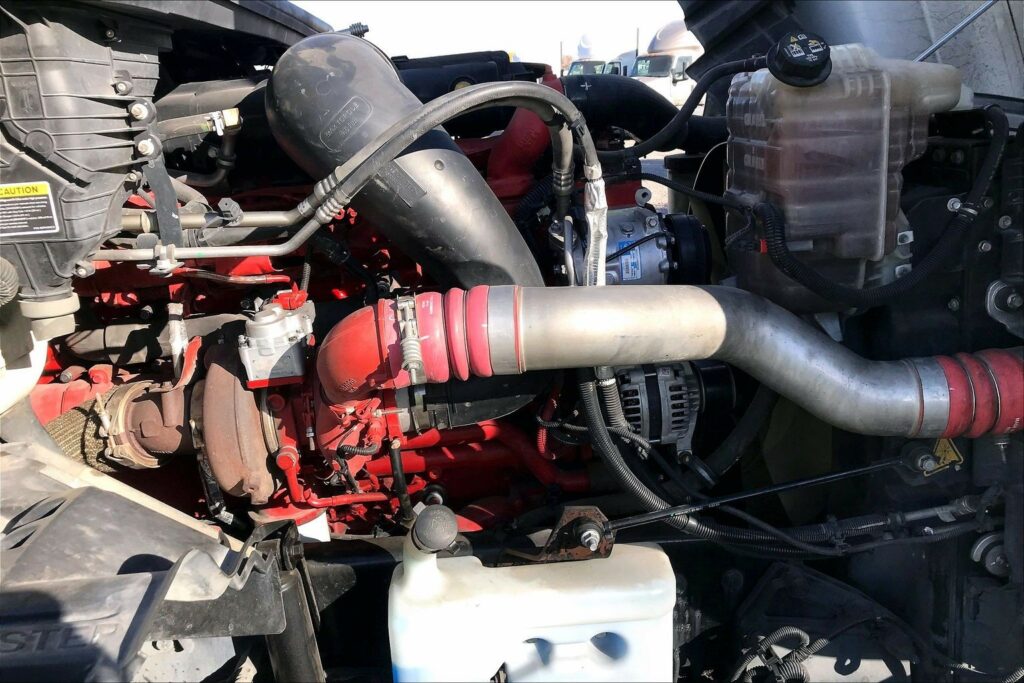 2020 CUM LT625 6×4 Day Cab