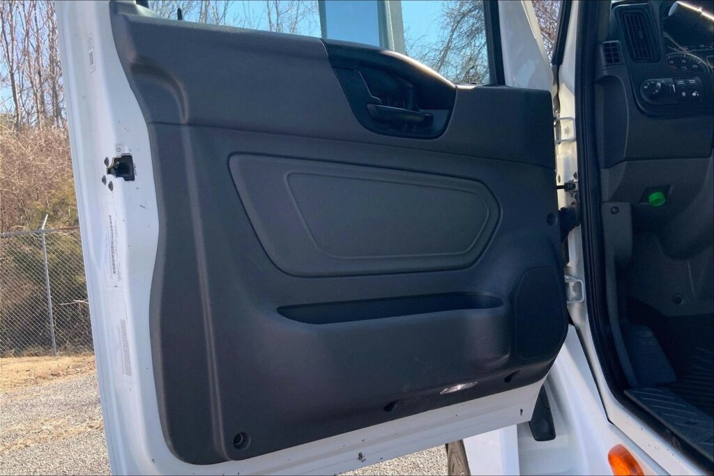 2021 CUM LT625 6×4 Day Cab