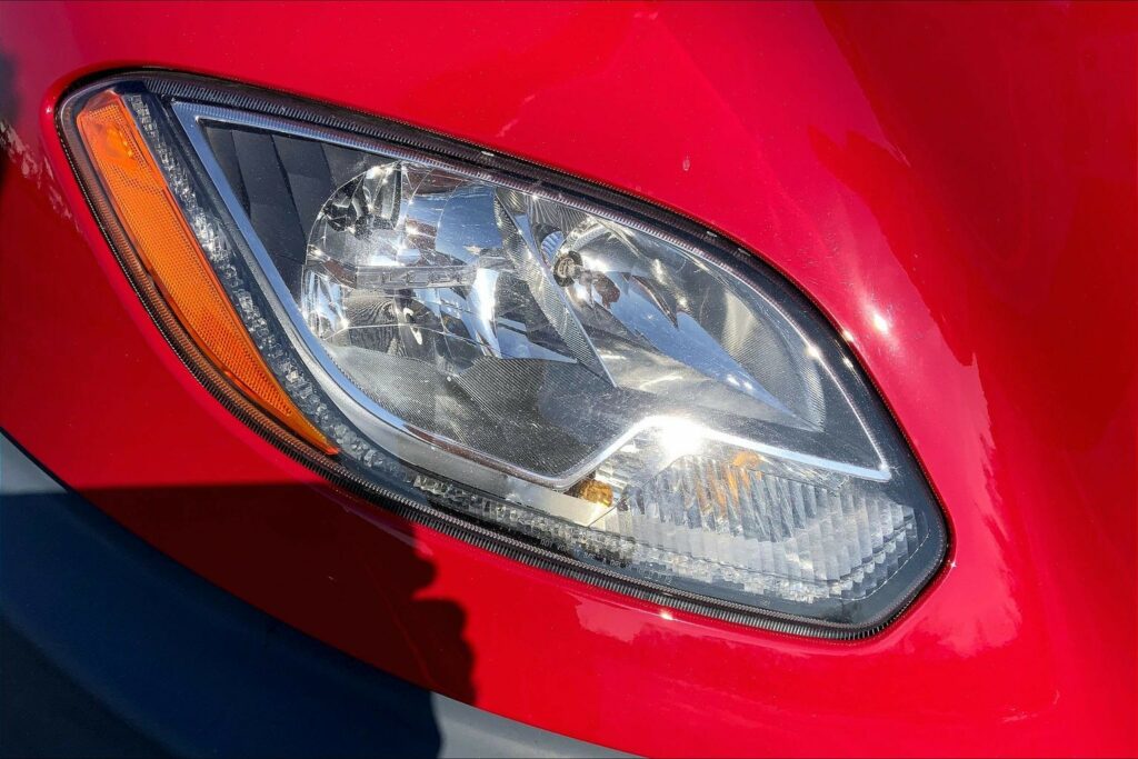 2022 CUM LT625 6×4 Sleeper