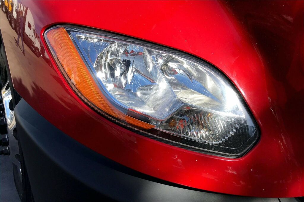 2023 CUM LT625 6X4 Sleeper