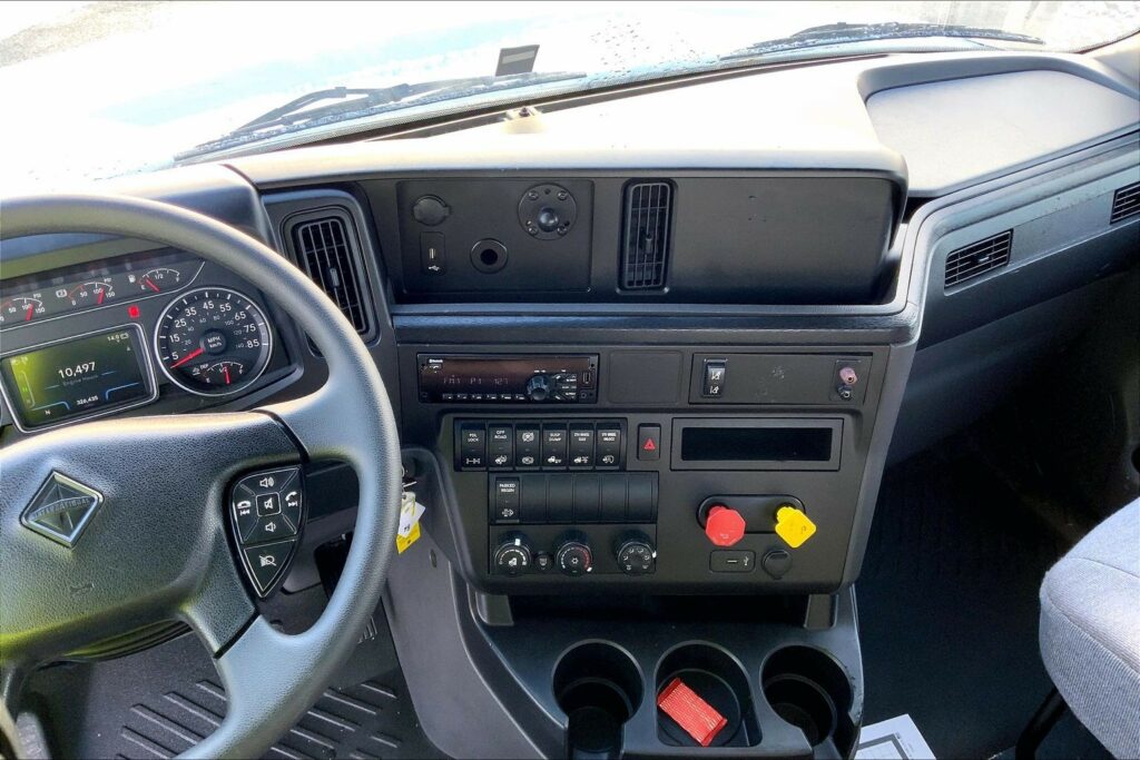 2020 CUM LT625 6×4 Day Cab