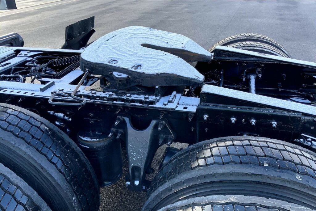 2020 CUM LT625 6×4 Day Cab