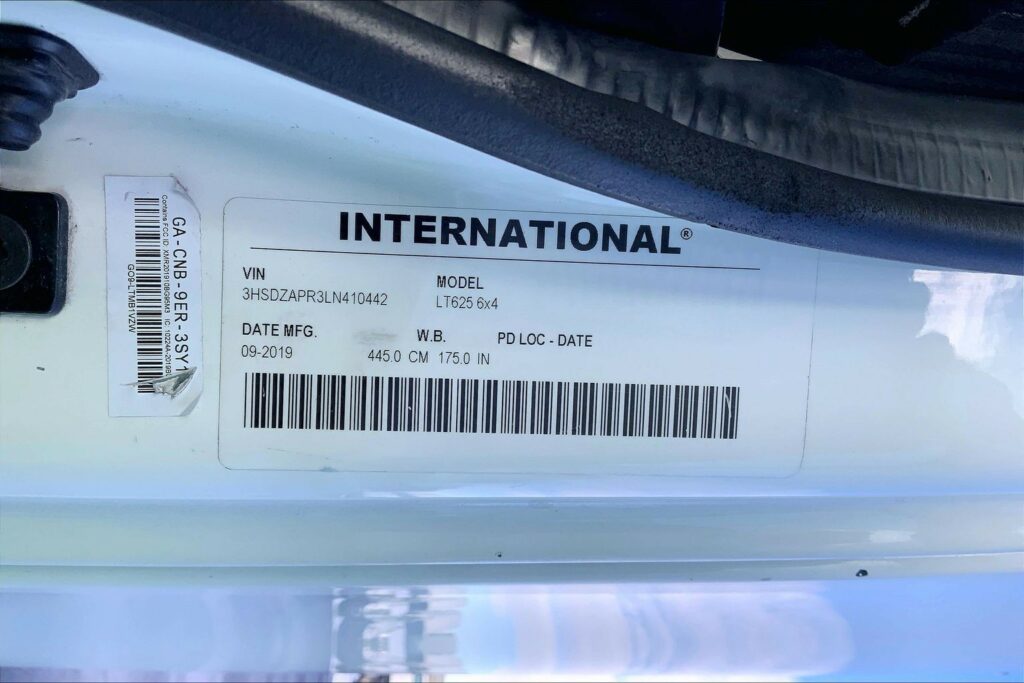 2020 CUM LT625 6×4 Day Cab