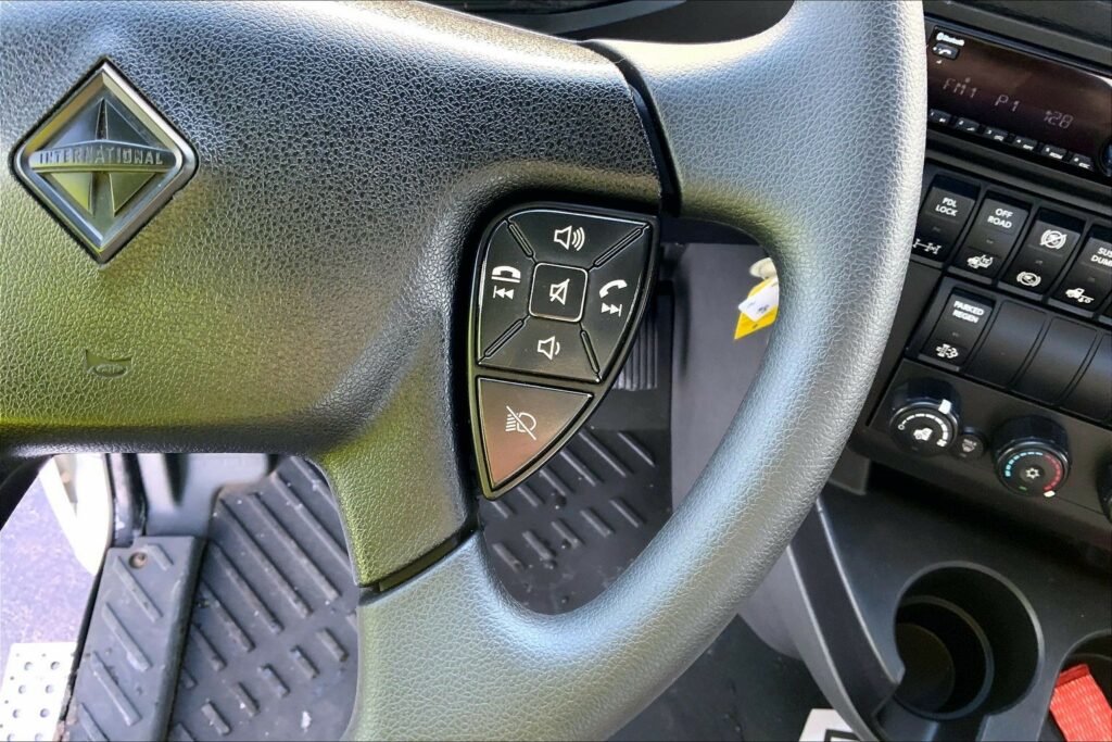 2020 CUM LT625 6×4 Day Cab