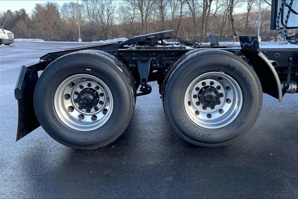 2020 CUM LT625 6×4 Day Cab