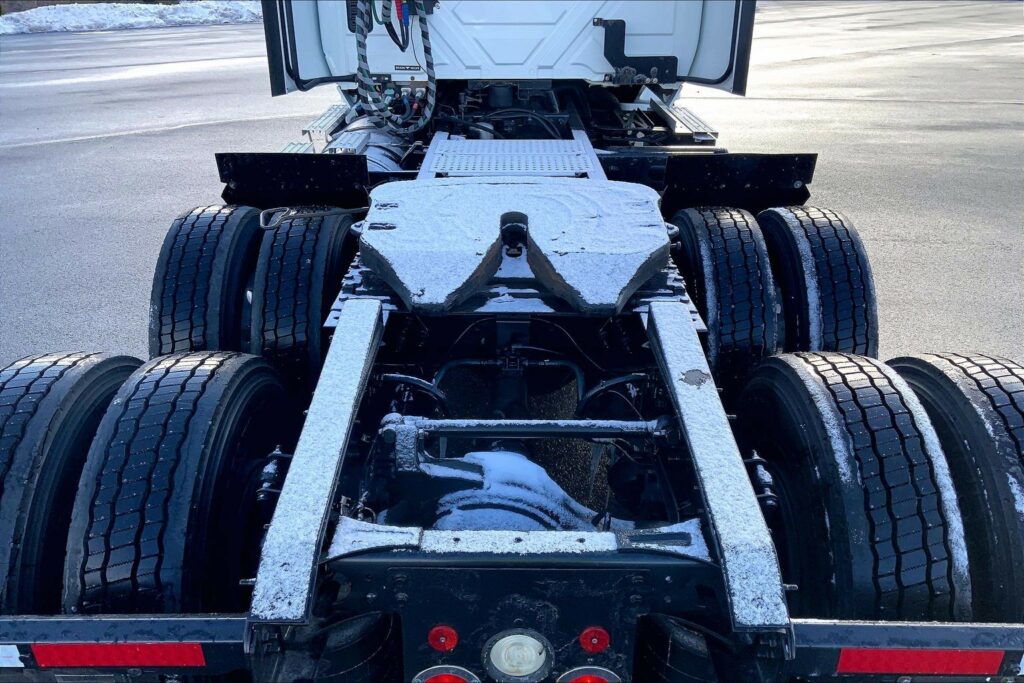 2020 CUM LT625 6×4 Day Cab