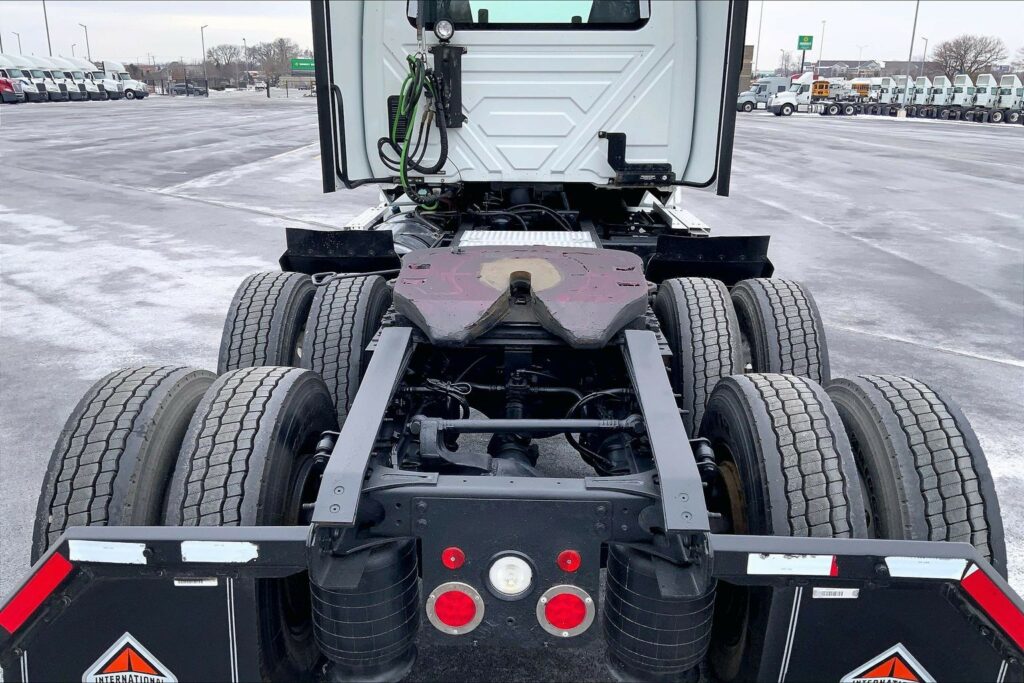 2020 CUM LT625 6×4 Day Cab