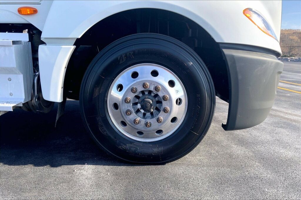 2020 CUM LT625 6×4 Day Cab