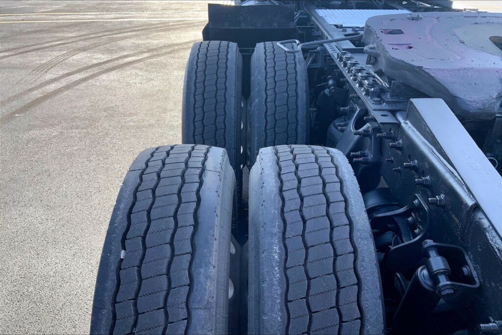 2020 CUM LT625 6×4 Day Cab