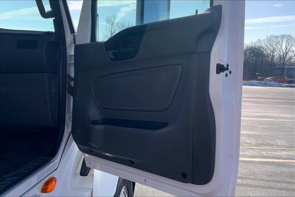 2020 CUM LT625 6×4 Day Cab