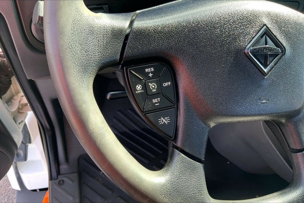 2021 INT LT625 6×4 Day Cab