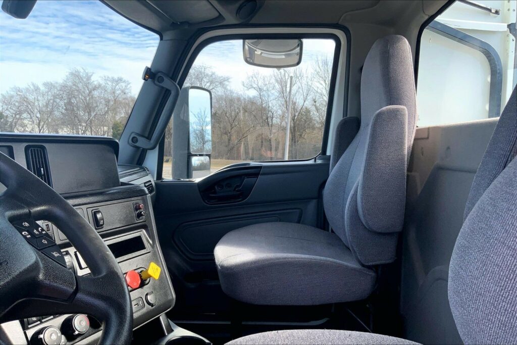 2021 INT LT625 6×4 Day Cab