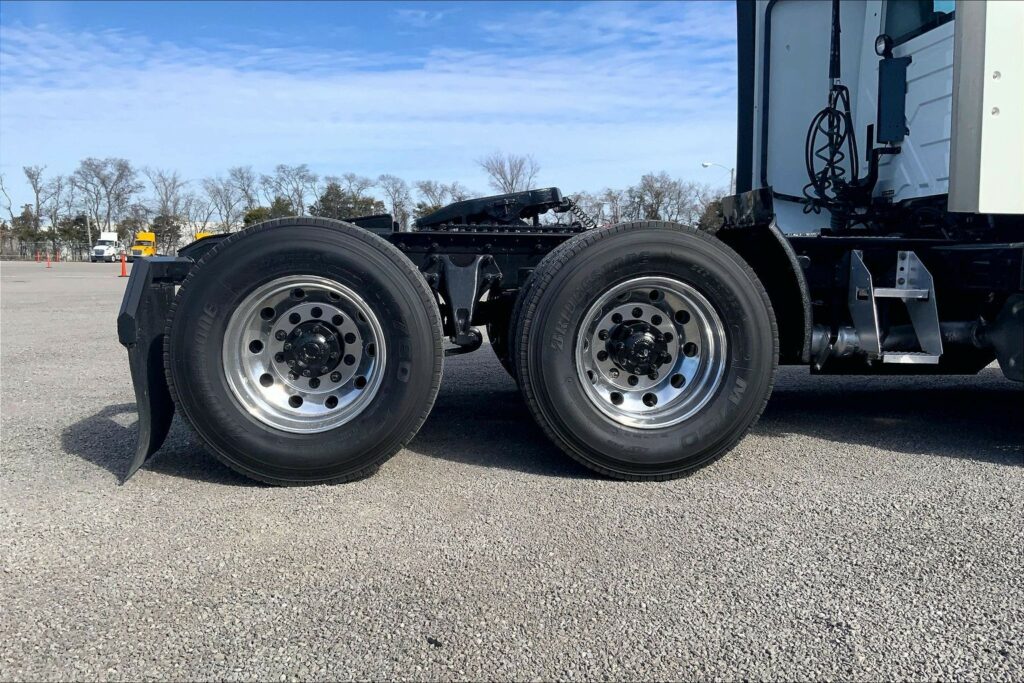 2021 INT LT625 6×4 Day Cab