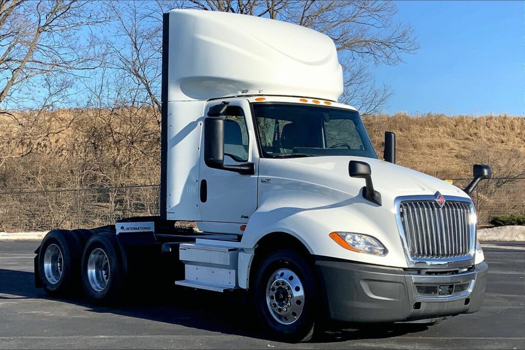 2020 INT LT625 6×4 Day Cab