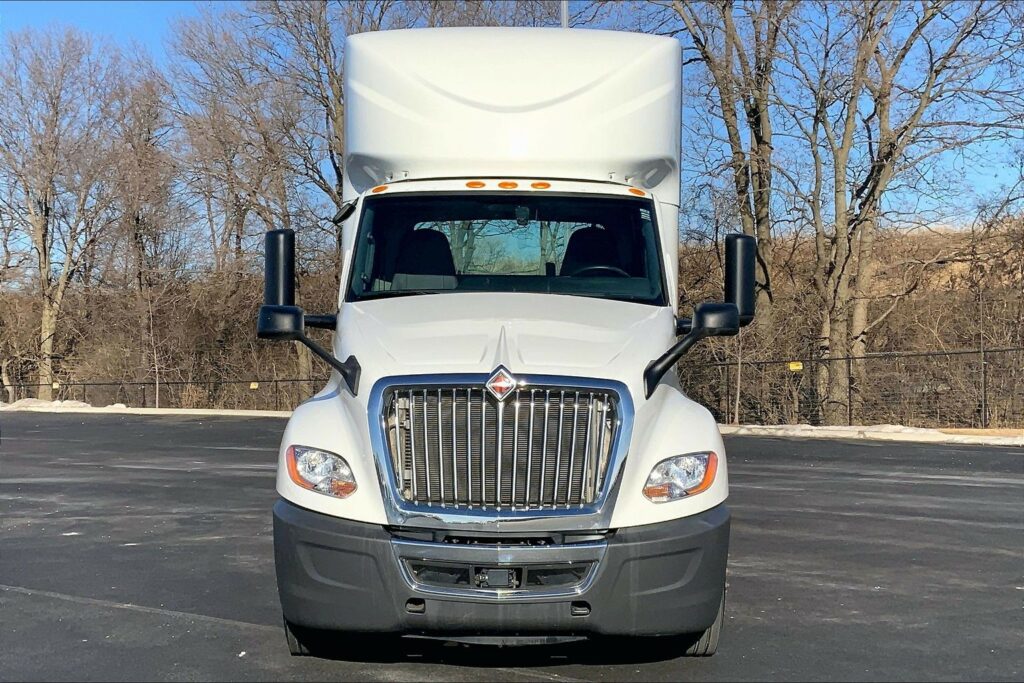 2020 INT LT625 6×4 Day Cab