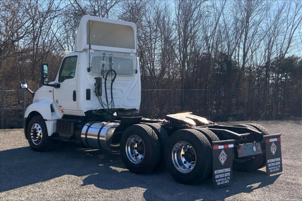 2022 INT LT625 6×4 Day Cab