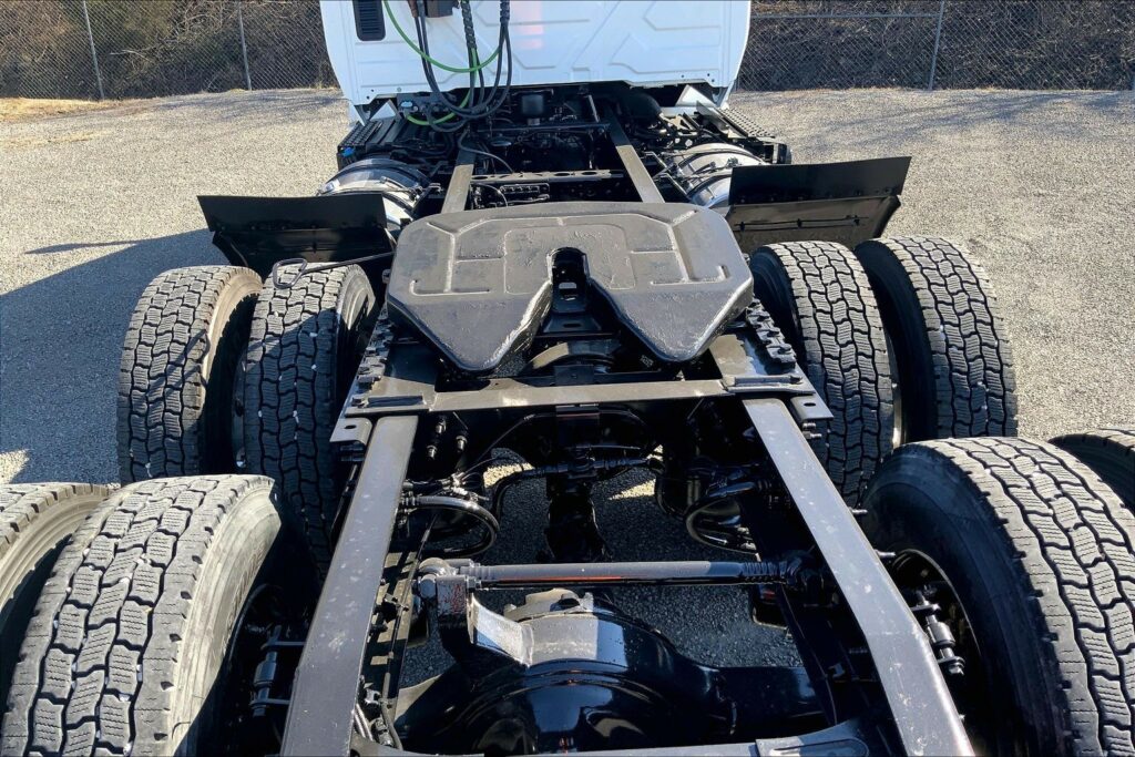 2022 INT LT625 6×4 Day Cab