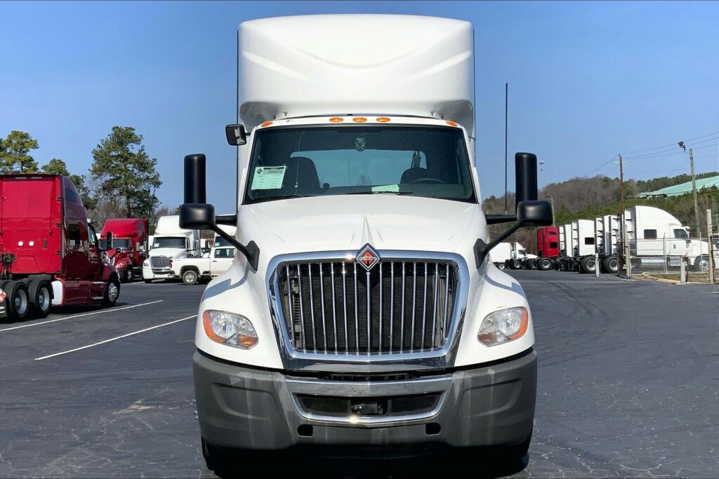 2020 INT LT625 6×4 Day Cab