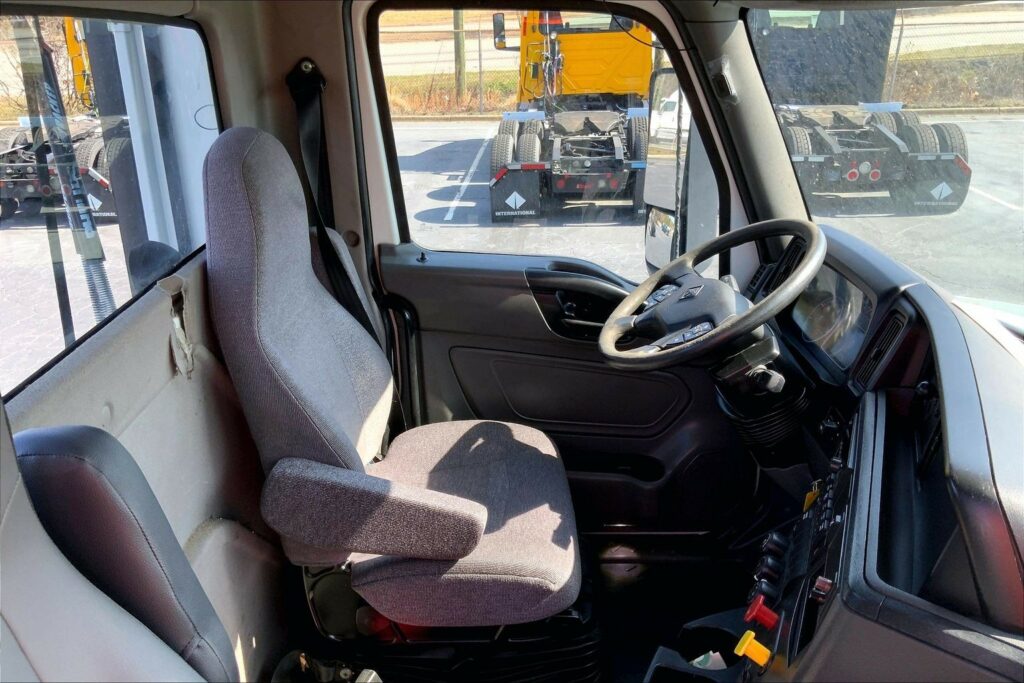 2020 INT LT625 6×4 Day Cab