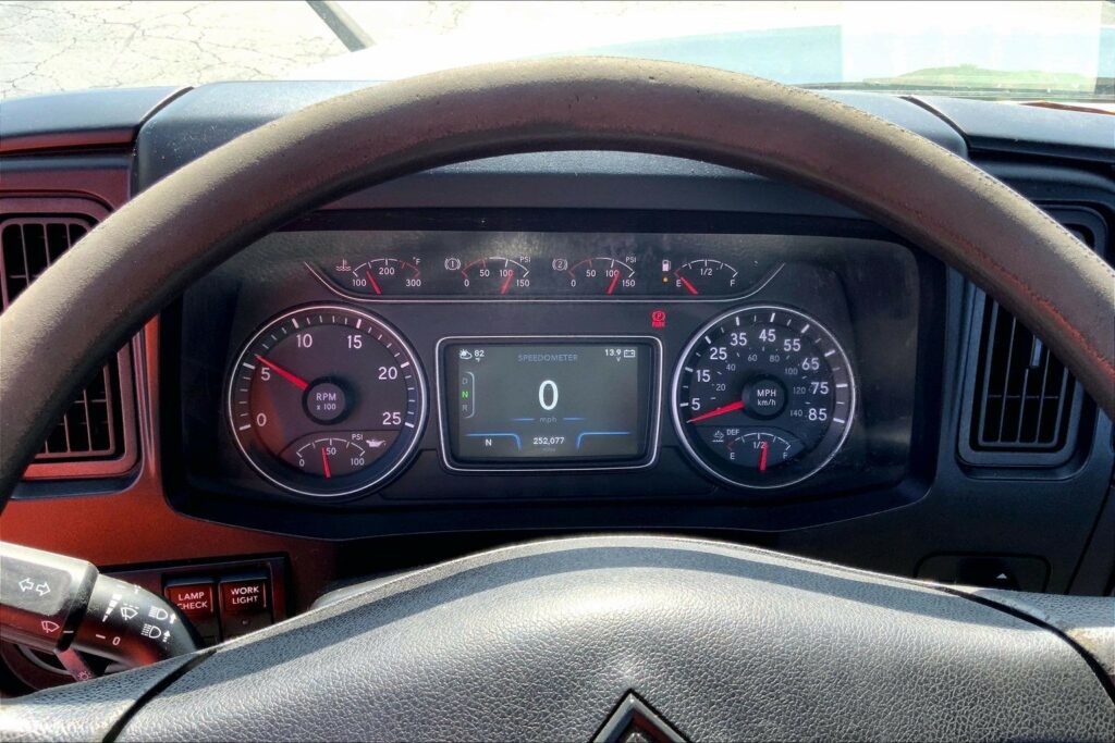 2020 INT LT625 6×4 Day Cab