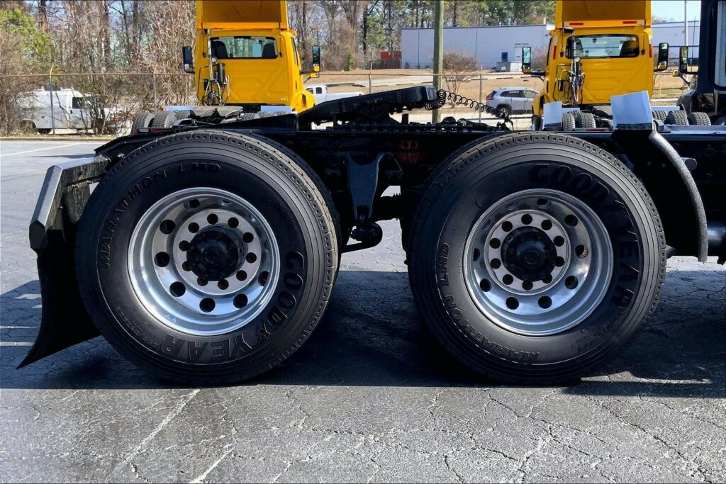 2020 INT LT625 6×4 Day Cab