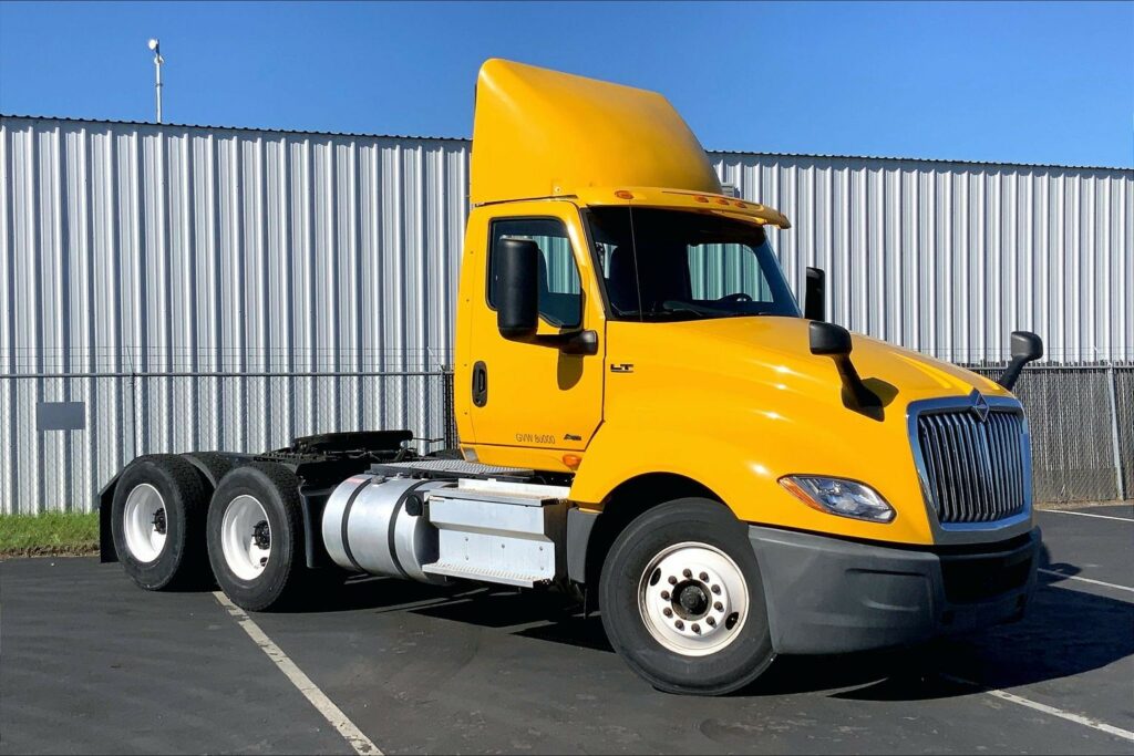 2019 INT LT625 6×4 Day Cab