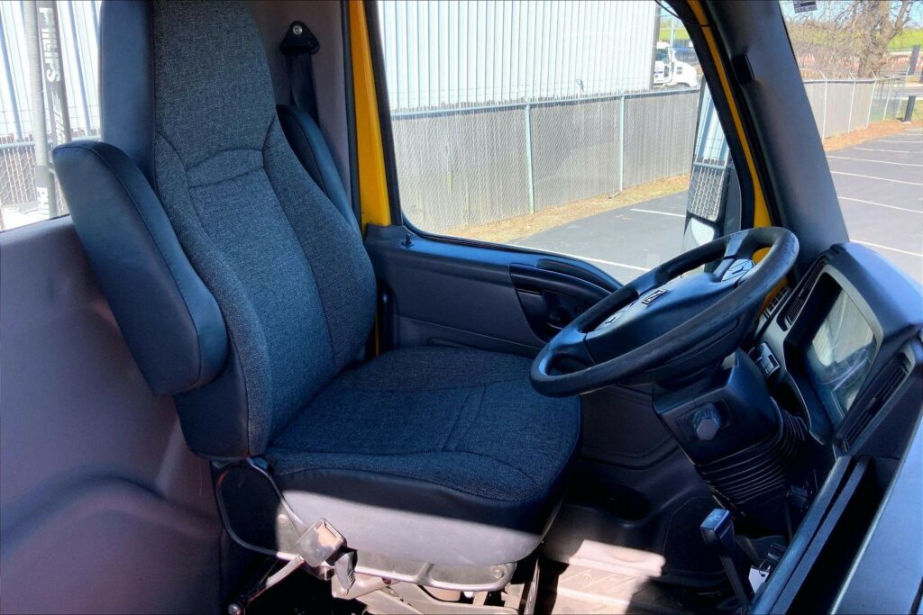 2019 INT LT625 6×4 Day Cab