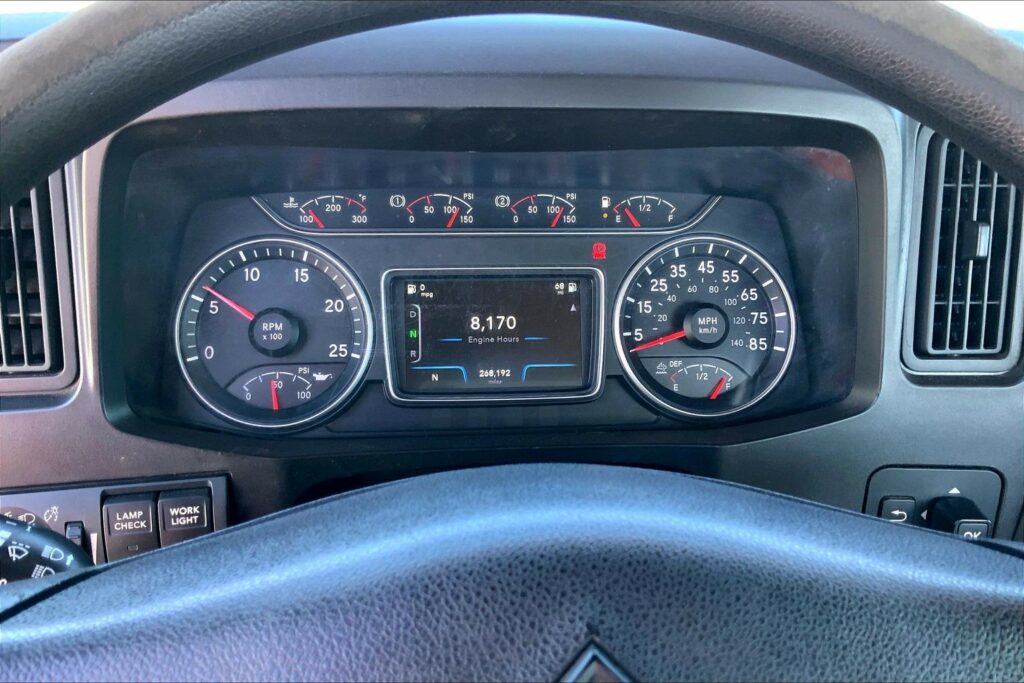 2019 INT LT625 6×4 Day Cab