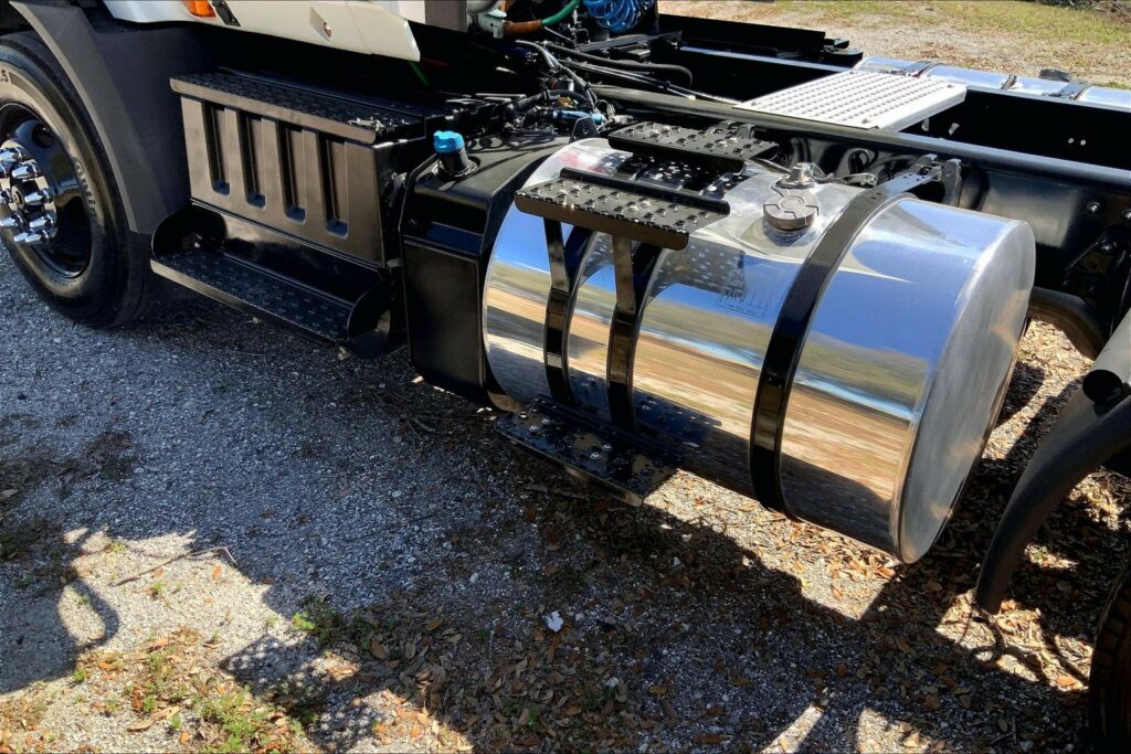 2020 INT RH613 6×4 Day Cab