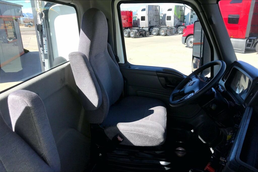 2021 CUM LT625 6×4 Day Cab