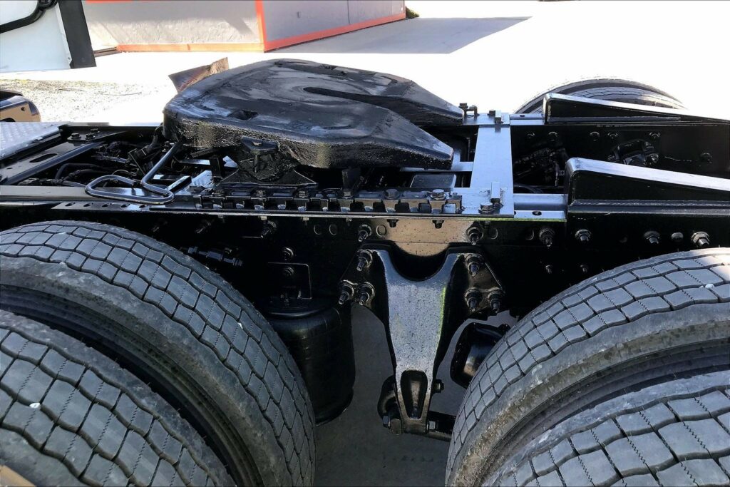 2021 CUM LT625 6×4 Day Cab