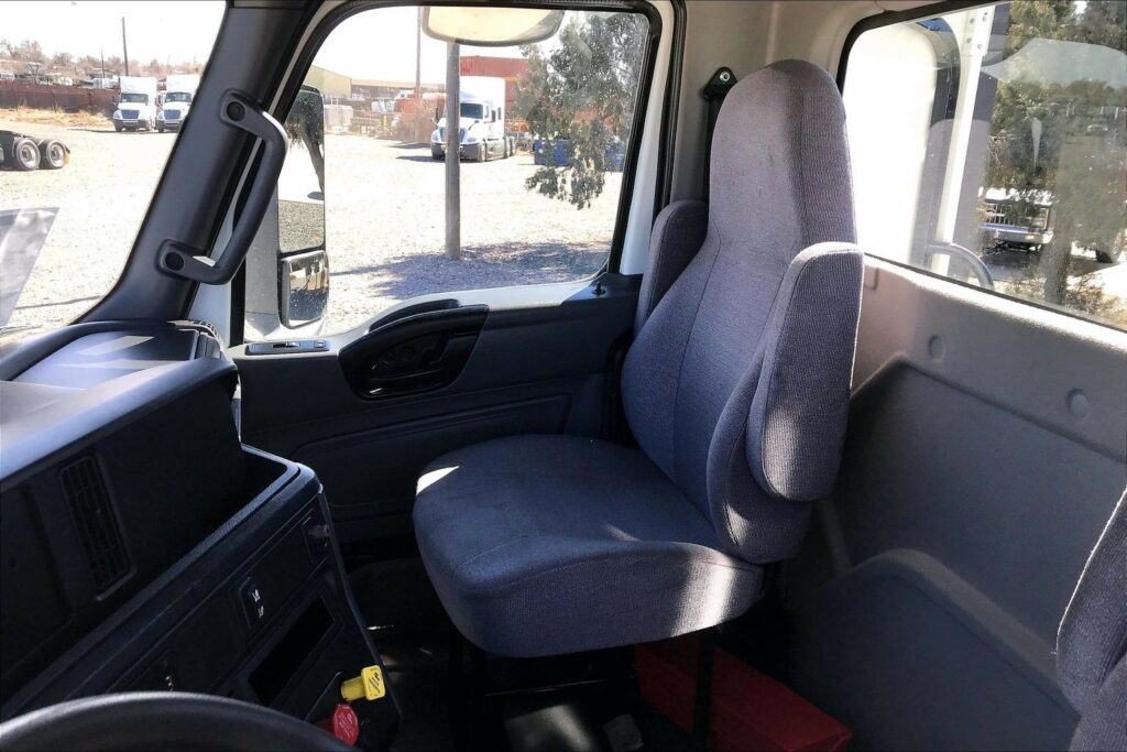 2021 CUM LT625 6×4 Day Cab