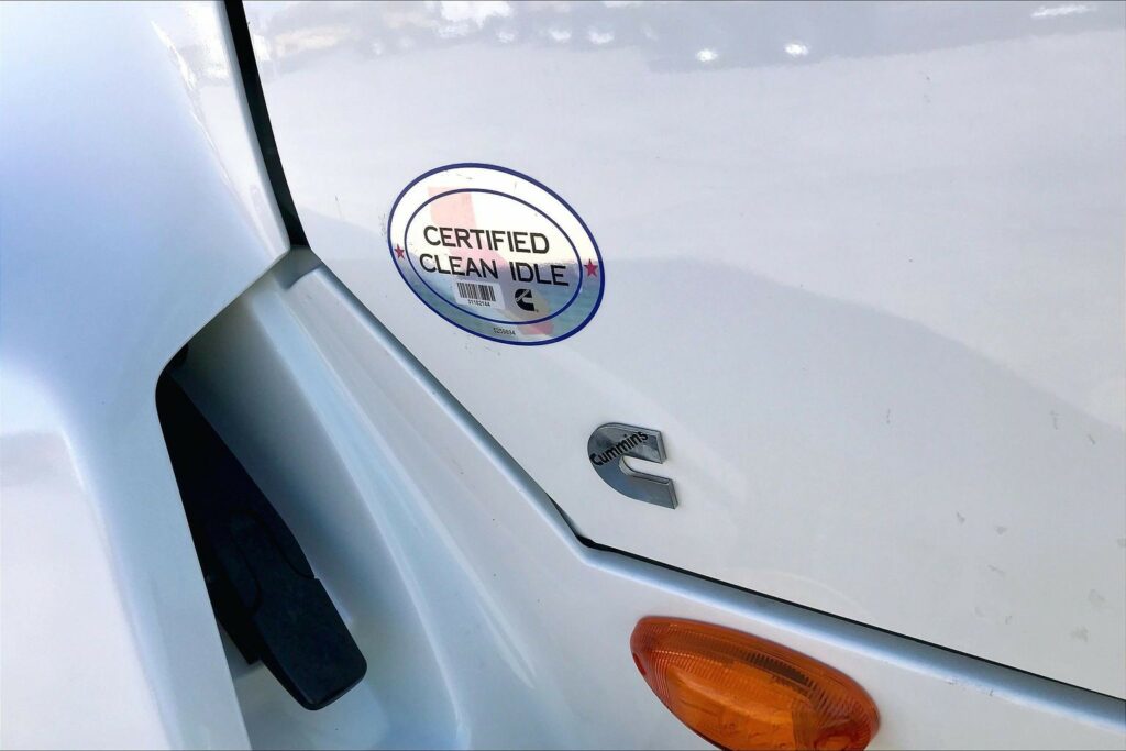 2021 CUM LT625 6×4 Day Cab