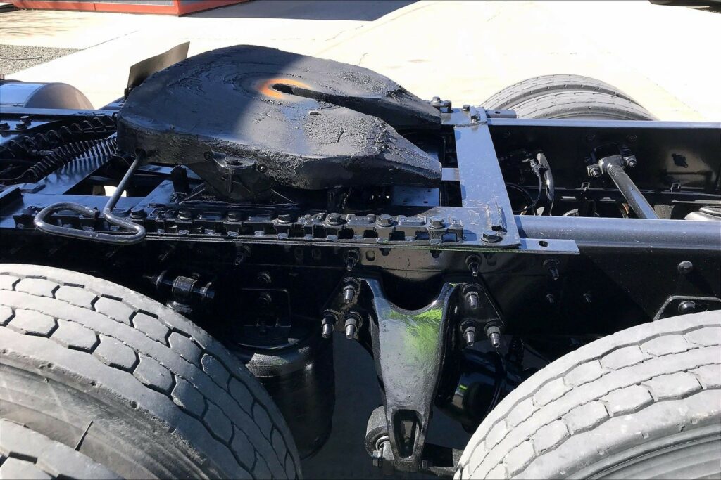 2021 CUM LT625 6×4 Day Cab