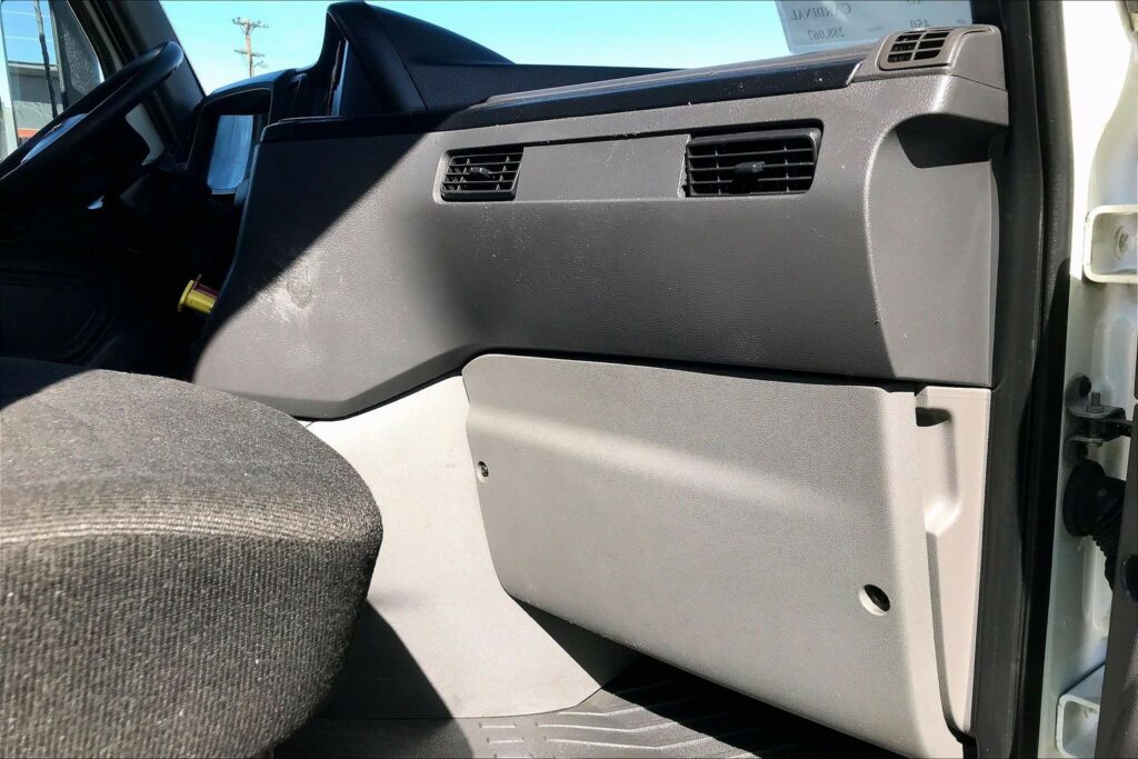 2021 CUM LT625 6×4 Day Cab