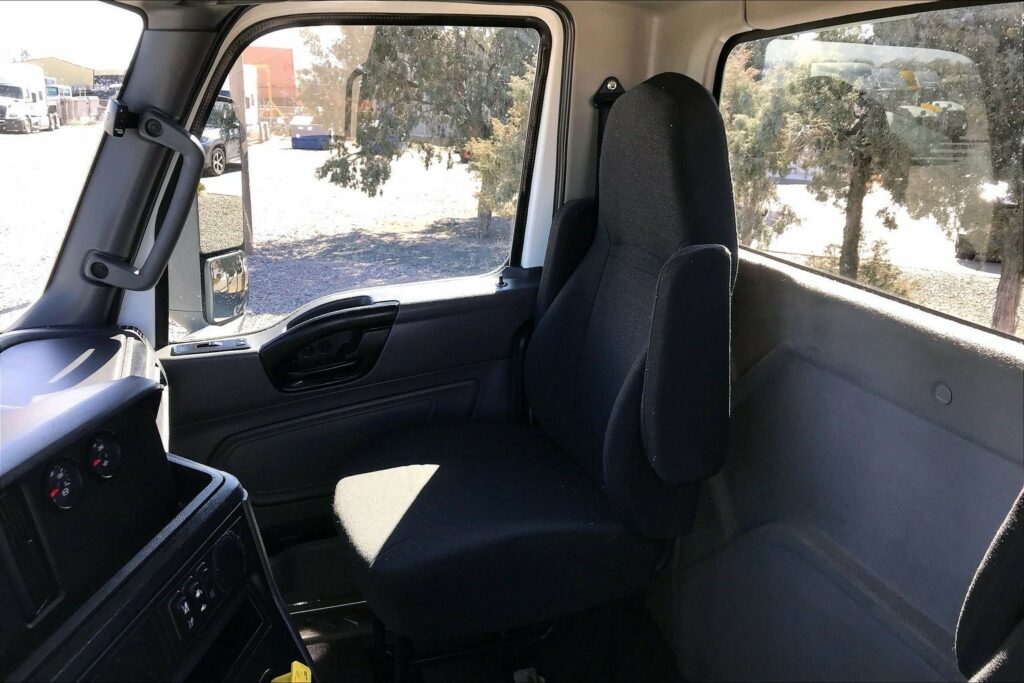 2021 CUM LT625 6×4 Day Cab