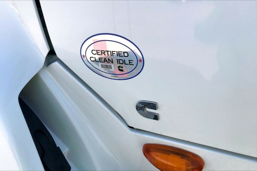 2021 CUM LT625 6×4 Day Cab