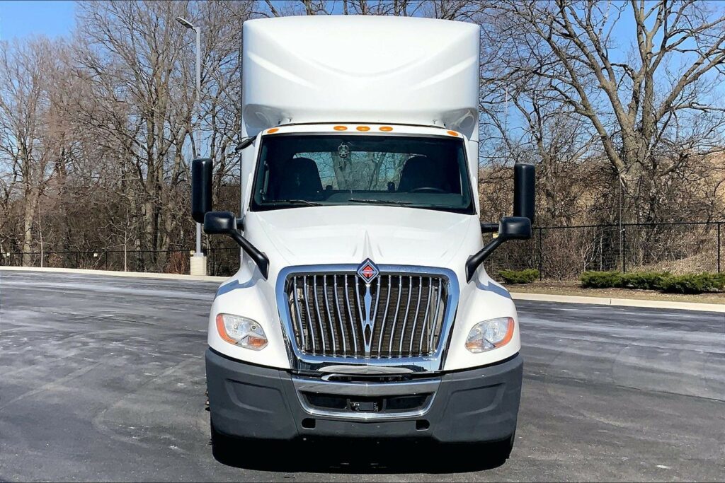 2020 CUM LT625 6×4 Day Cab